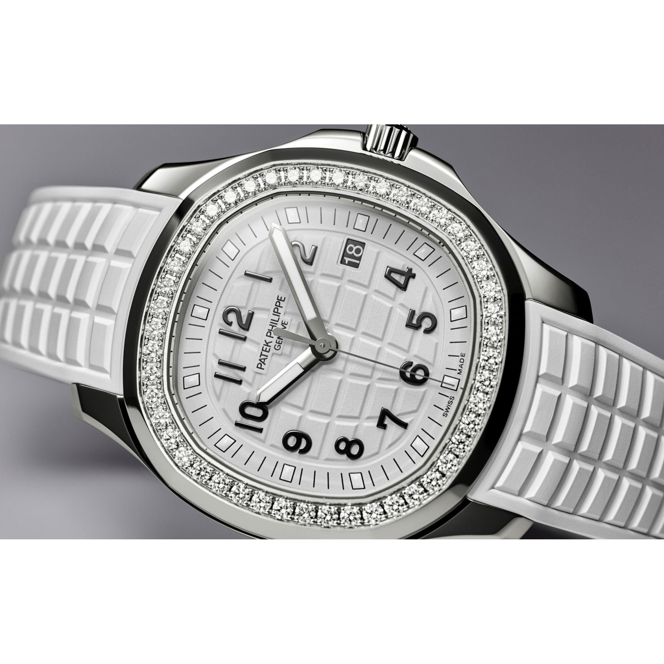 Patek Philippe Aquanaut Luce 5267/200A-010 Ladies