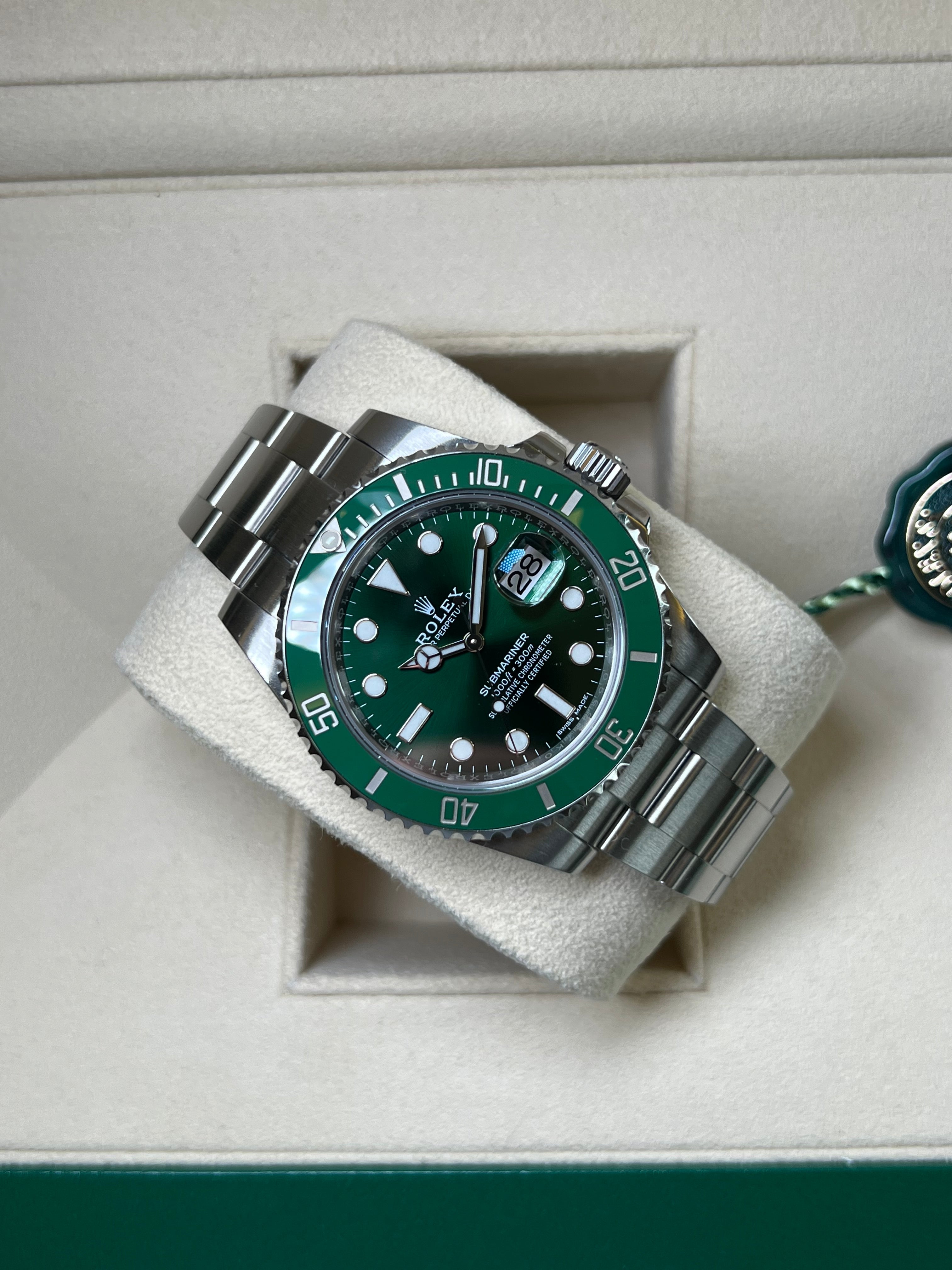 Rolex Submariner Date Hulk
