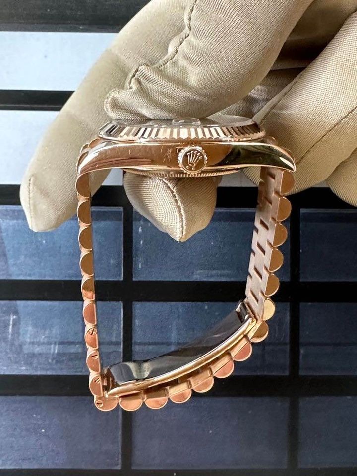 Rolex Day-Date chocolat