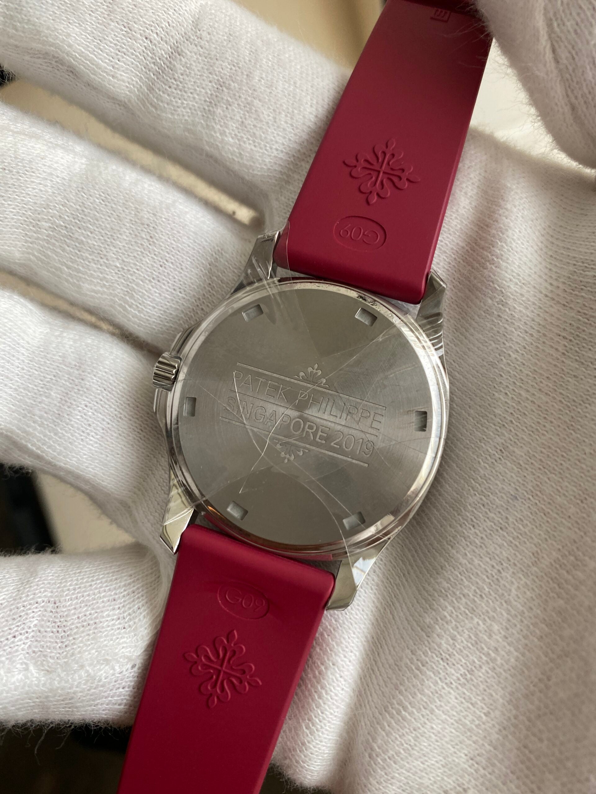 Patek Philippe Aquanaut Diamond Red Ladies