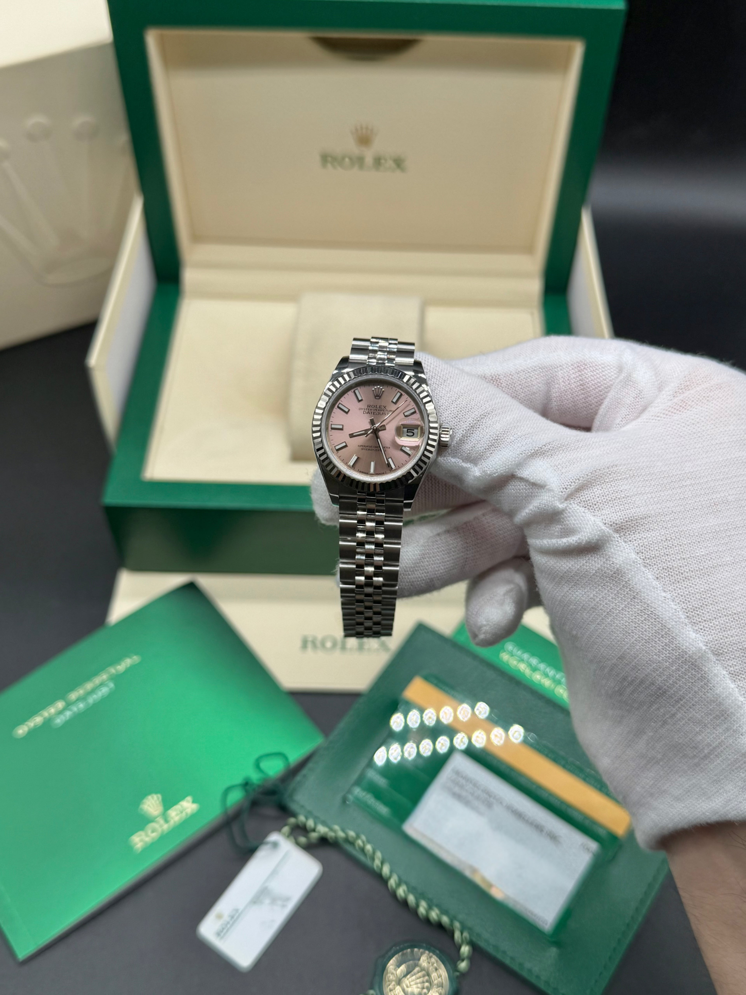 Rolex Datejust 31 Fluted Pink
