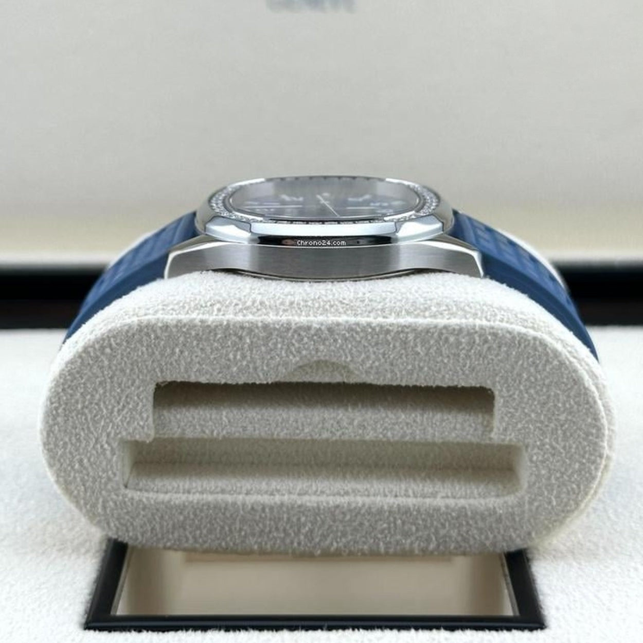 Patek Philippe Aquanaut Luce 5067A-022 Ladies