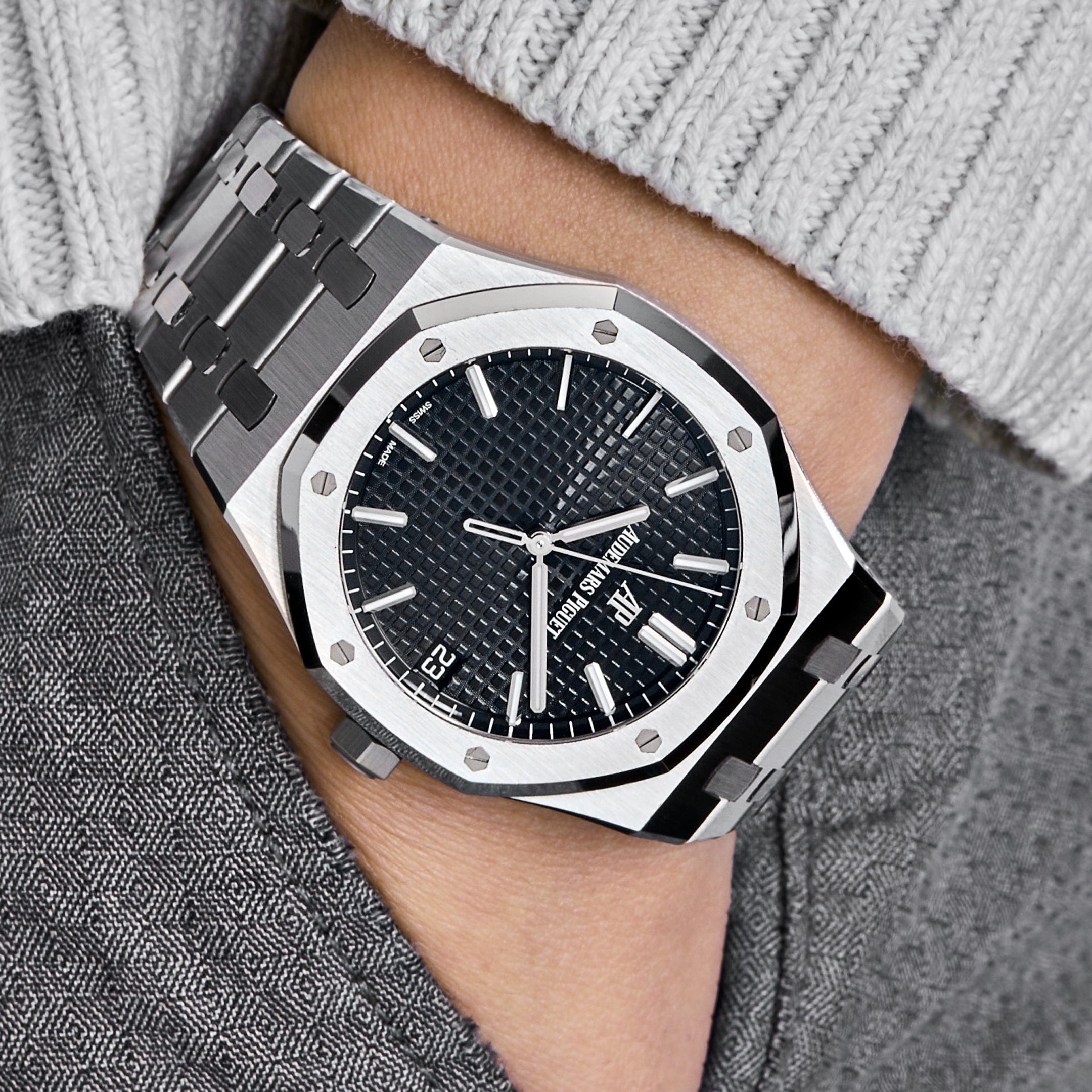 Audemars Piguet Royal Oak black