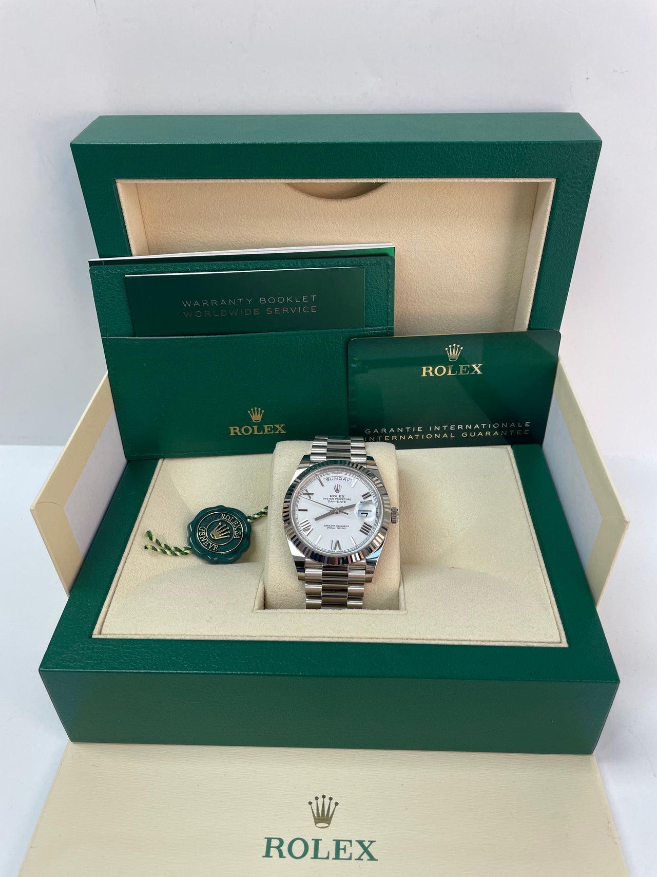 Rolex Day-Date white 40mm