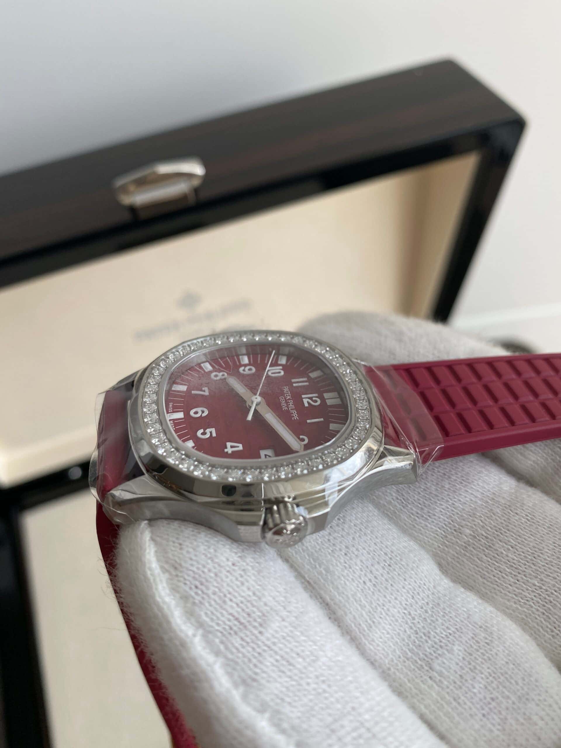 Patek Philippe Aquanaut Diamond Red Ladies
