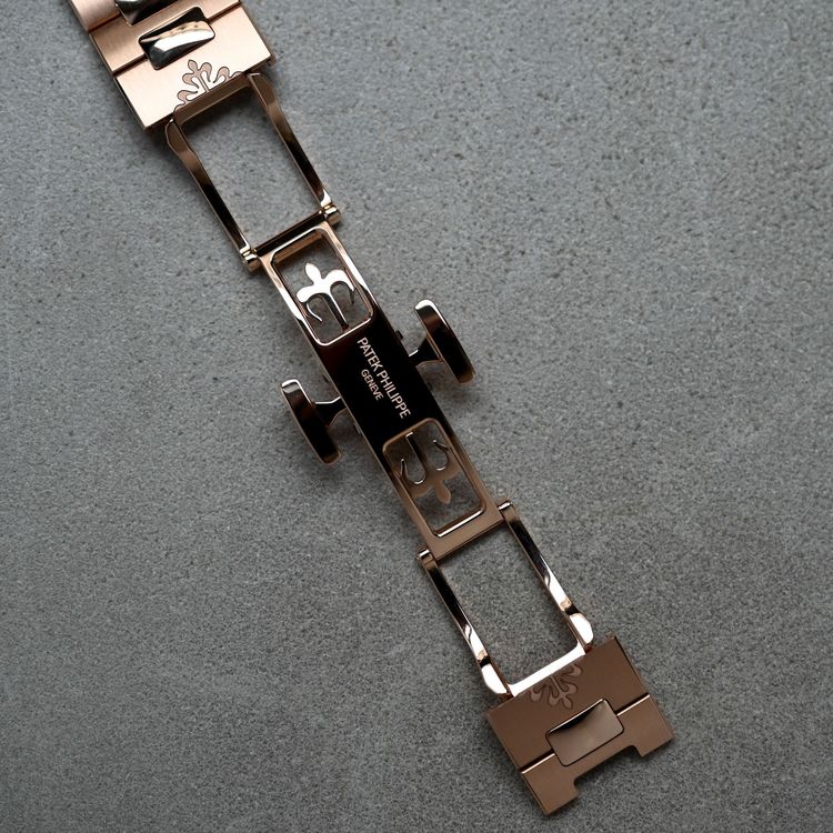 Patek Philippe Nautilus 5712/1R-001
