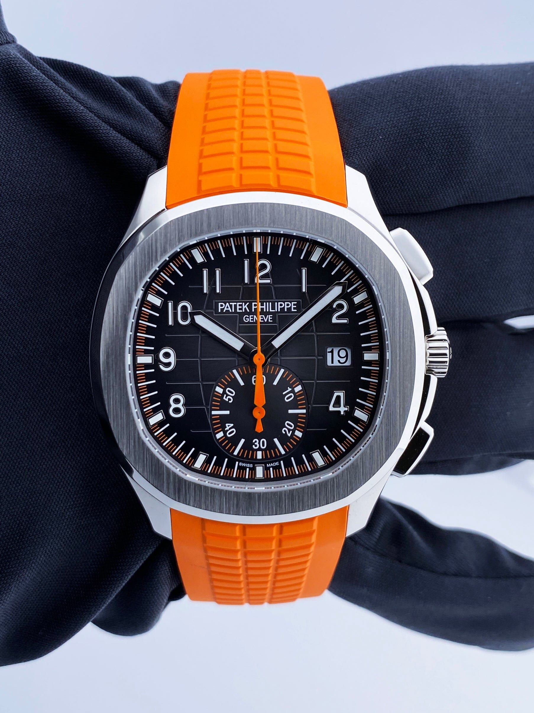 Patek Philippe 5968A - AQUANAUT Orange