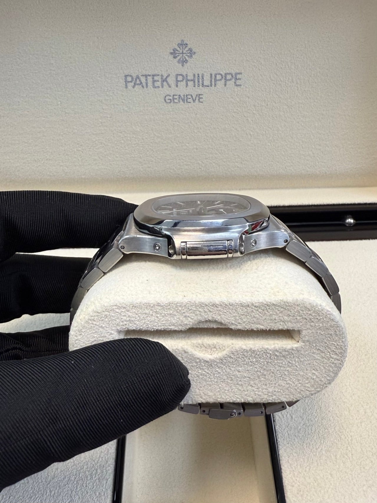 Patek Philippe Nautilus 5726/1A-001