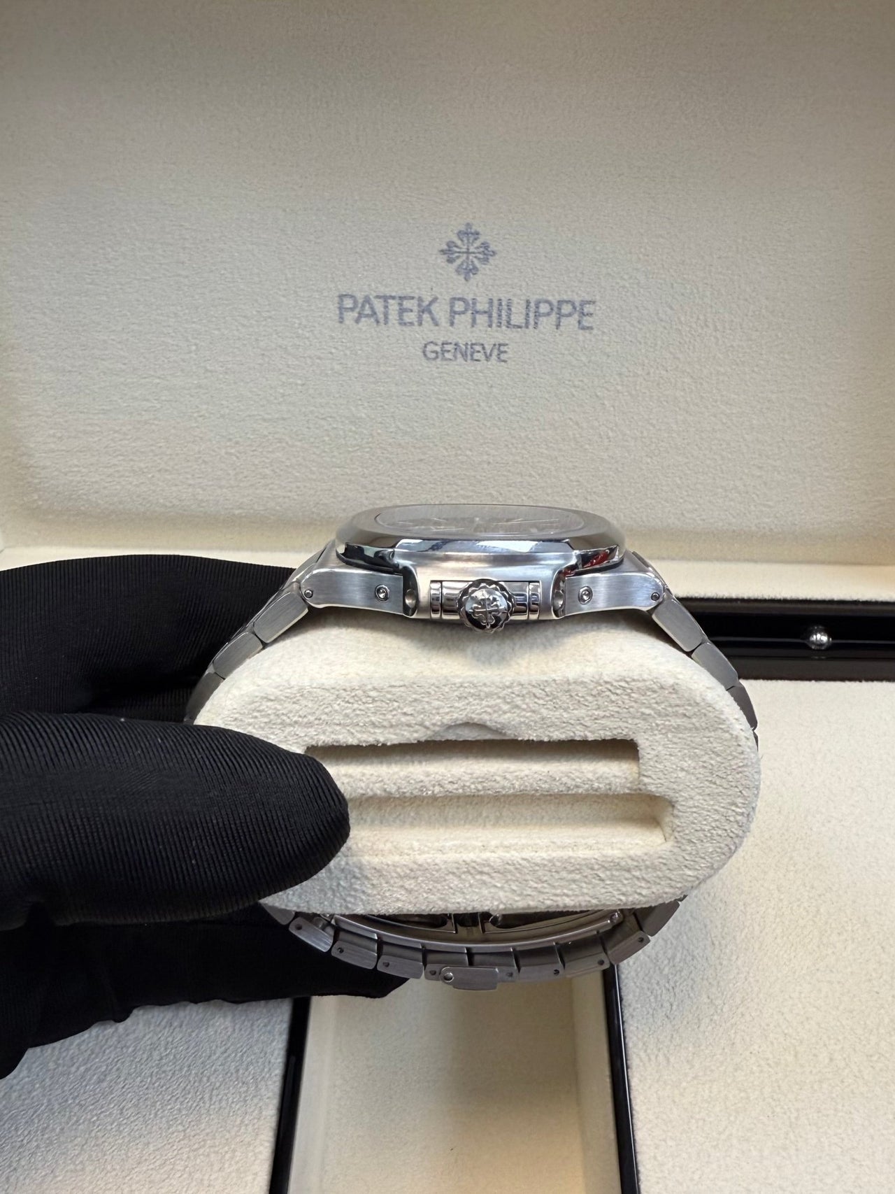 Patek Philippe Nautilus 5726/1A-001
